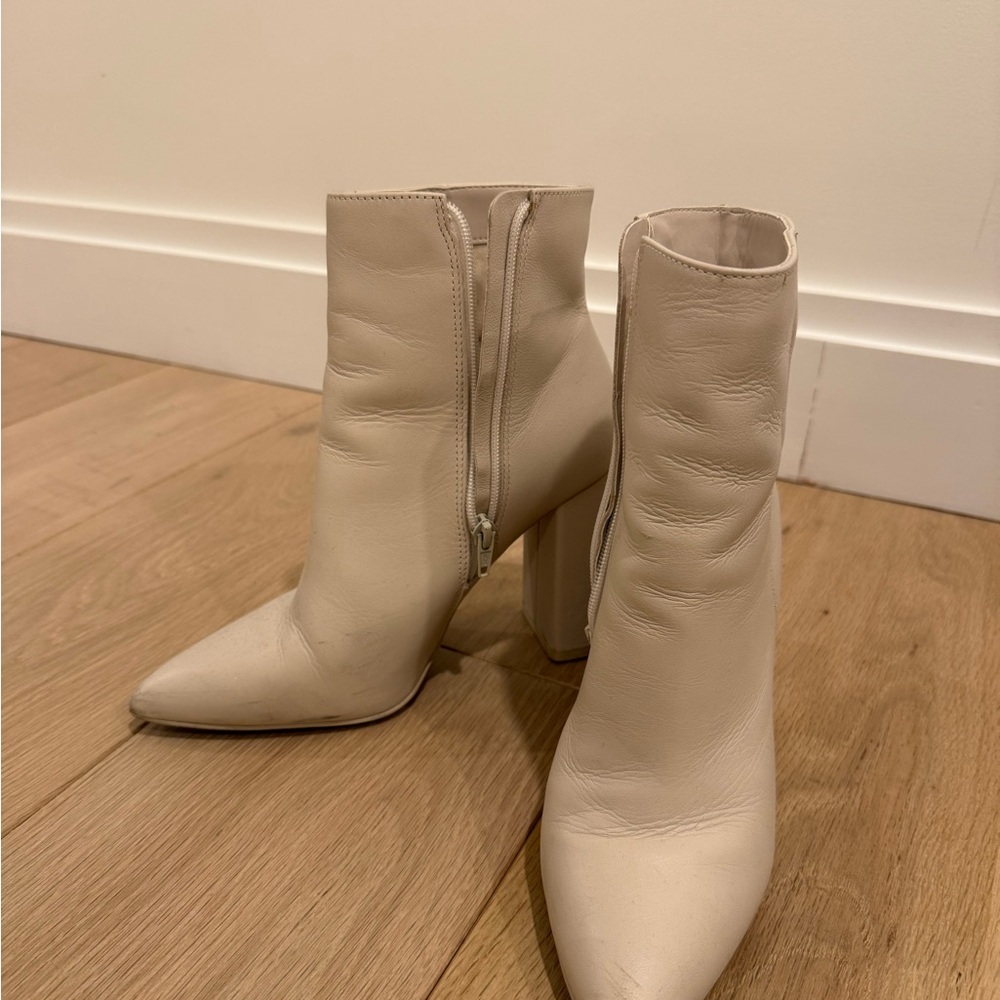 Steve Madden Cream Ankle Boots